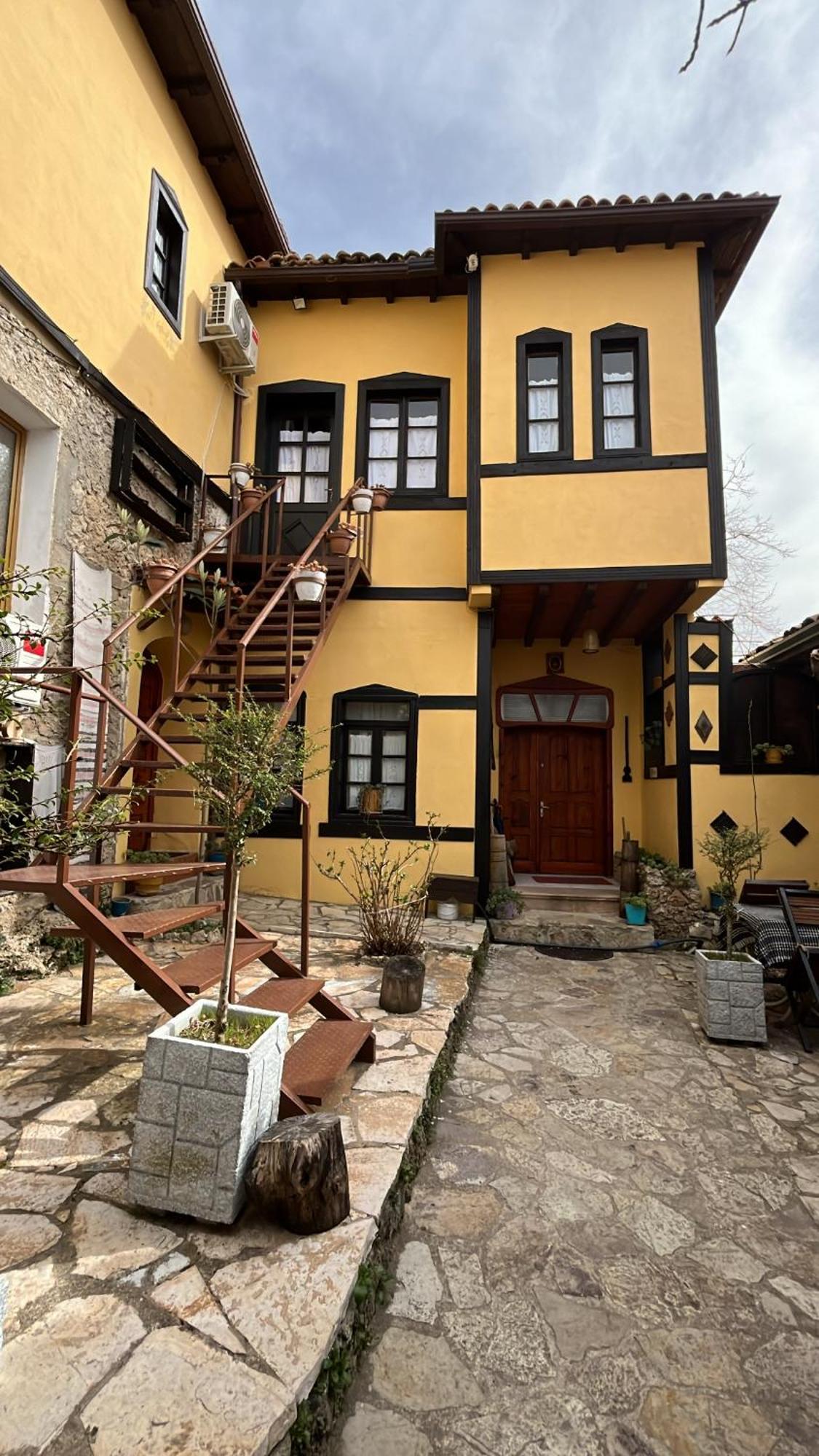 Rooms Emiliano Castle Of Kruja Exterior foto