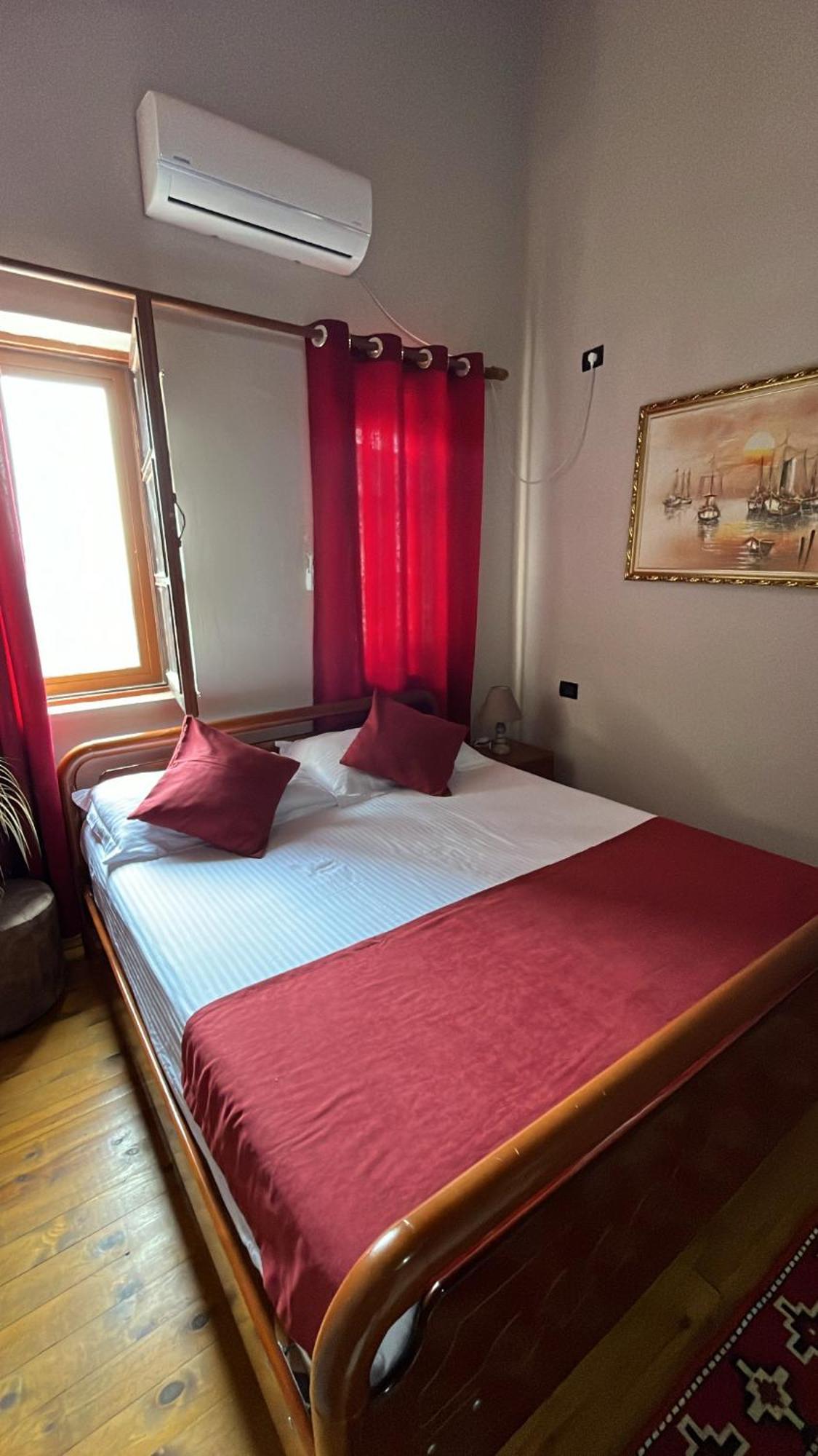 Rooms Emiliano Castle Of Kruja Quarto foto