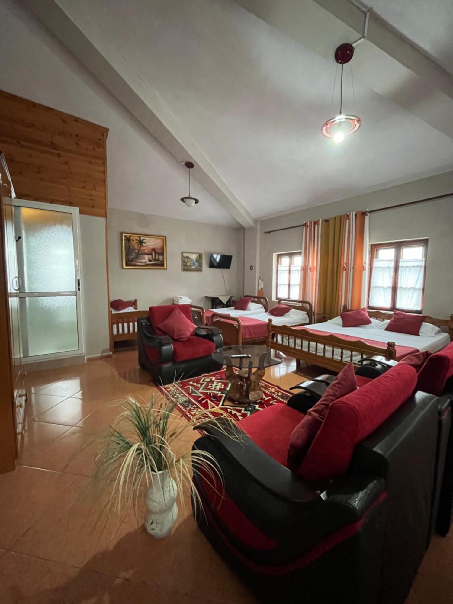 Rooms Emiliano Castle Of Kruja Quarto foto