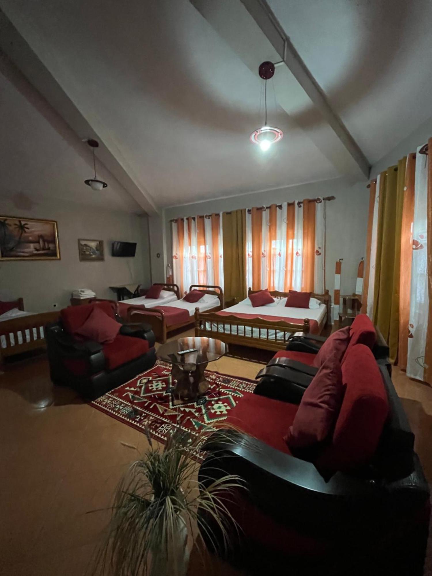 Rooms Emiliano Castle Of Kruja Quarto foto